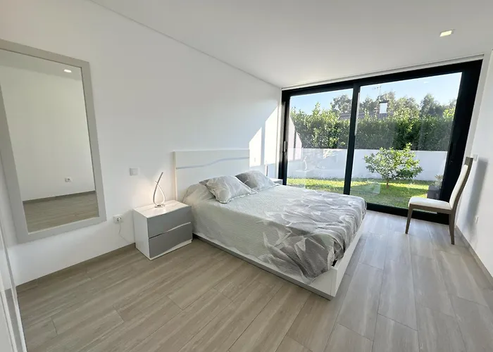 Вилла Domlina Luxury House Эшпозенди